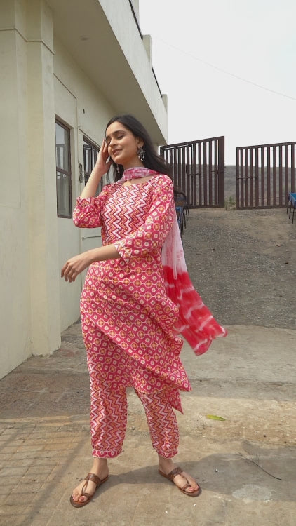 Pink Pastel Kurta Set with Tie-Dye Dupatta